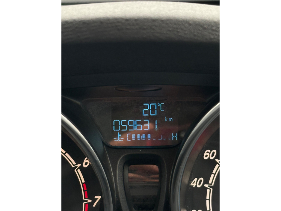 Ford Fiesta 1.25 60PS Titanium — thumbnail 11