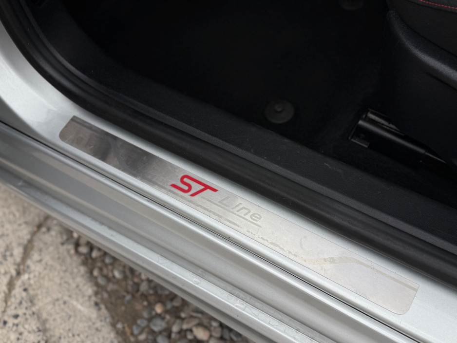 2021 Ford Focus 1.5L Diesel For Sale Images