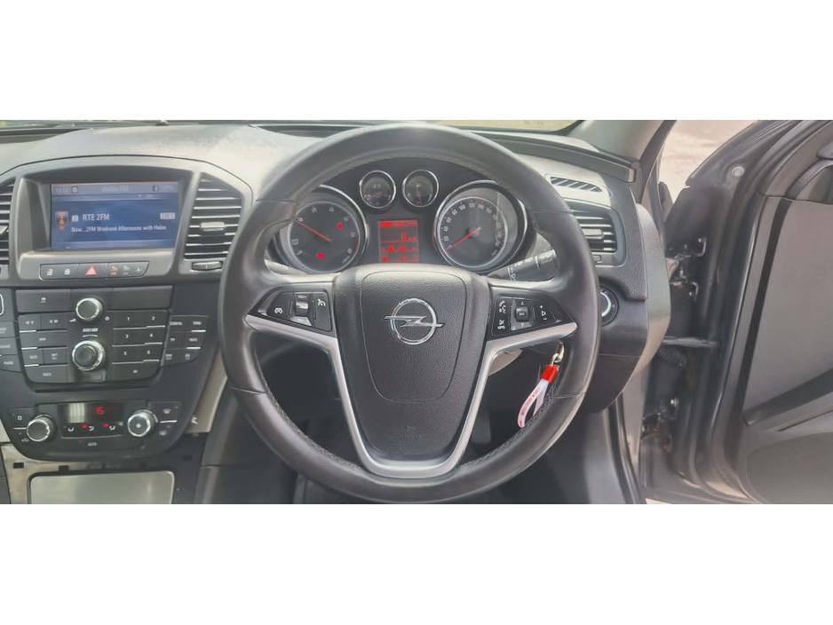 2013 Opel Insignia 2L Diesel For Sale Images