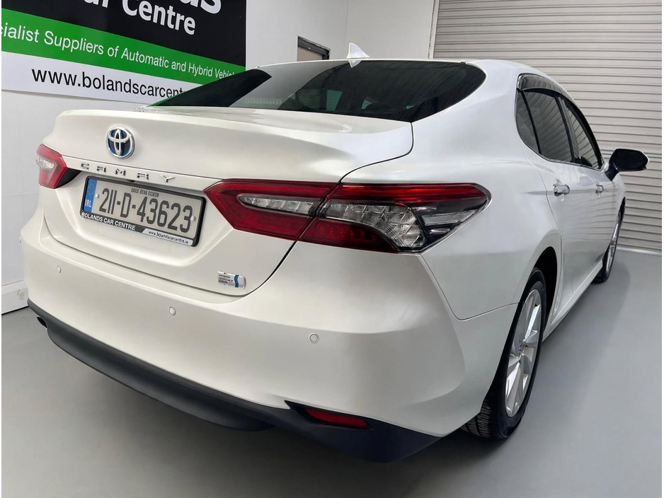 2021 Toyota Camry 2.5L Petrol Hybrid For Sale Images