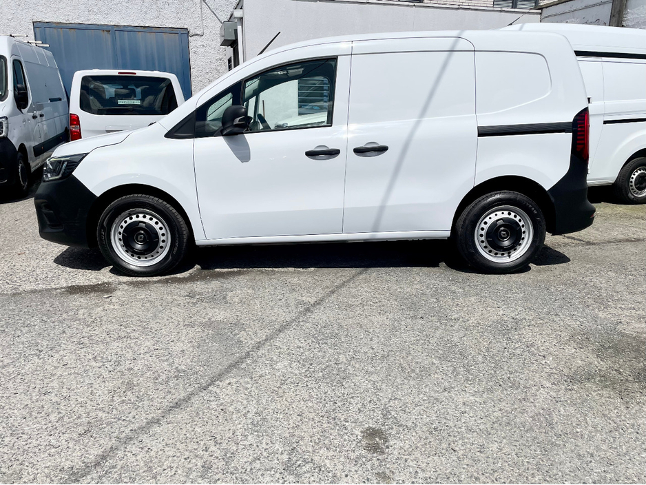 2023 Renault Kangoo 1.5L Diesel For Sale Images