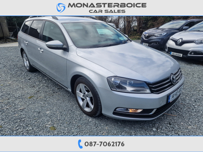 VOLKSWAGEN Passat 2014