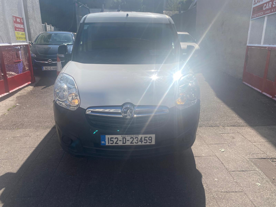 2015 Vauxhall Combo 1.2L Diesel For Sale Images