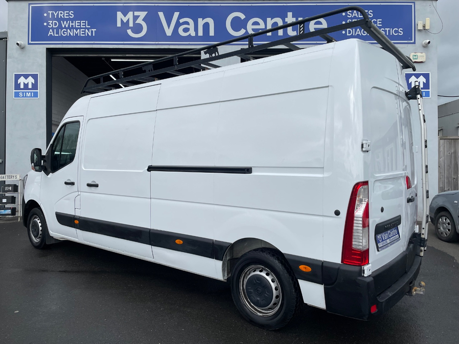 2023 Renault Master 2.3L Diesel For Sale Images