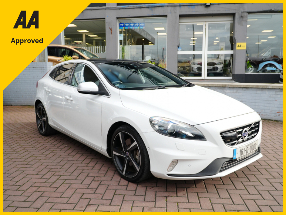 Used Volvo V40 2016 in Dublin