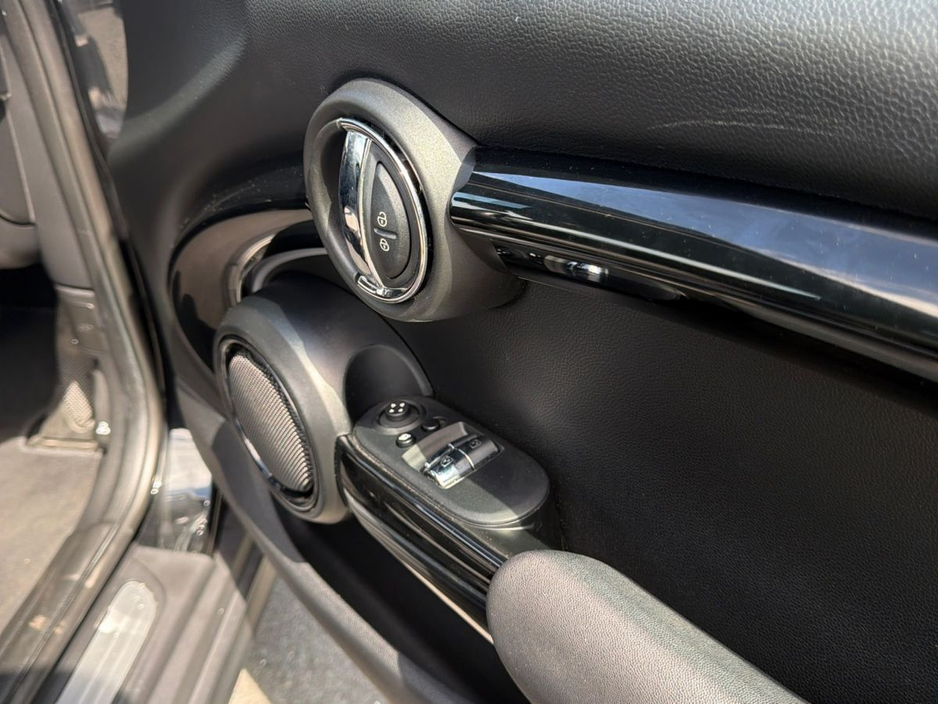 2023 MINI Hatch 0L Electric For Sale Images