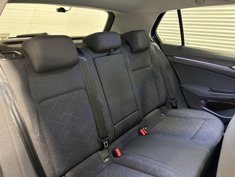 2022 Volkswagen Golf 1L Petrol For Sale Images