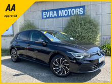 Volkswagen Golf ACTIVE ADVANCE AUTOMATIC 2.0 DIESEL //HIGH SPEC//LOW MILES//HEAD UP DISPLAY//HEATED SEATS AND STEERING WHEEL//REVERSE CAMERA//KEYLESS ENTRY//