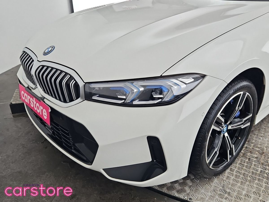 BMW 3 Series 330E M Sport Auto Massive Spec — thumbnail 18