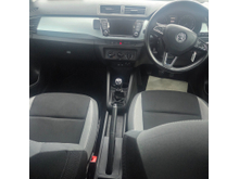 2016 Skoda Fabia 1L Petrol For Sale Images