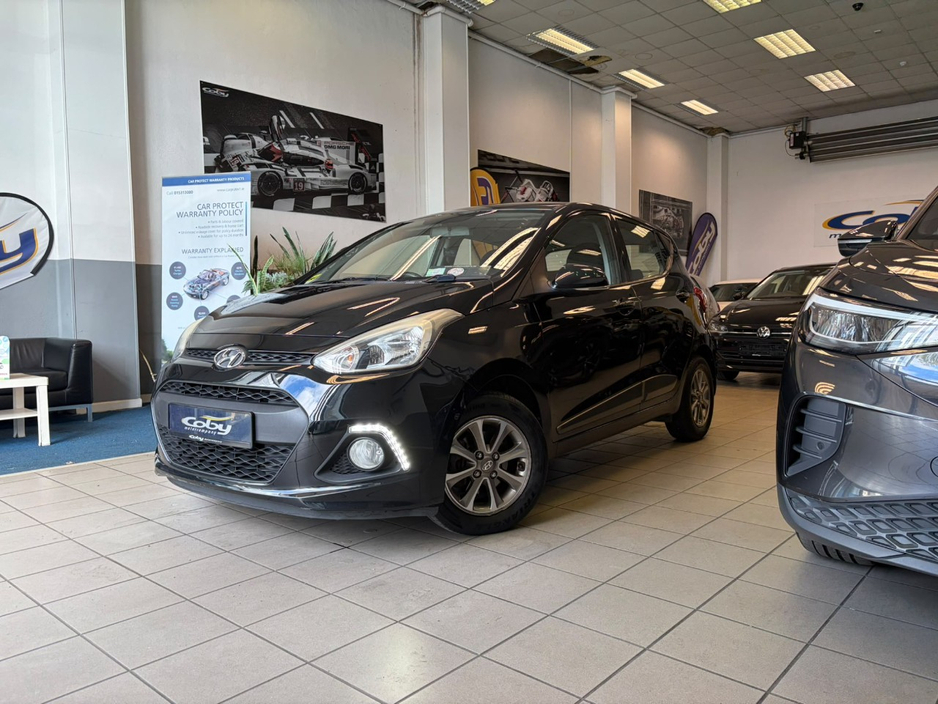Hyundai i10 1.0 Deluxe Auto 4DR. Irish Car, NCT & TAX, 2Keys, Bluetooth, MFSW, Air Conditioning, Irish Radio, Alloy Wheels, Folding Rear Seats, Luggage Cover, USB/AUX and more. — thumbnail 8