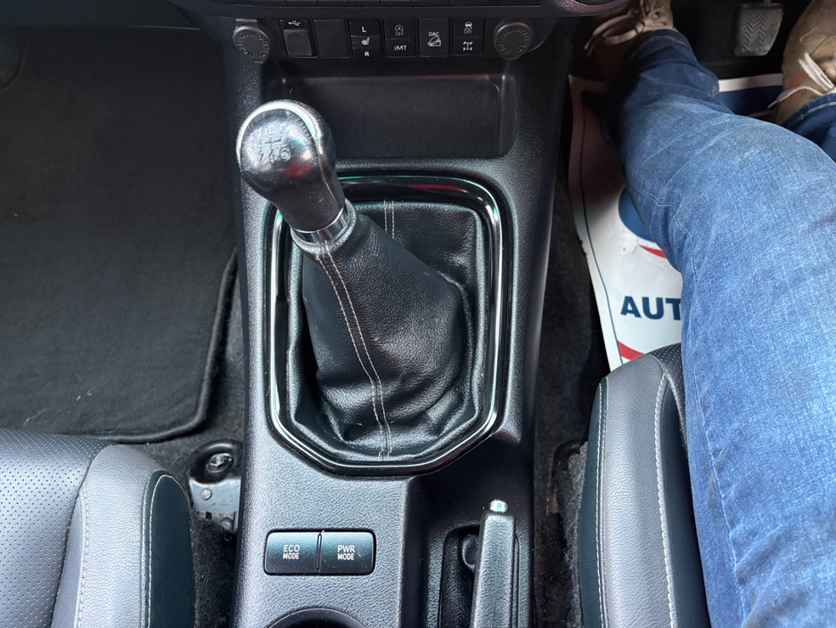 2021 Toyota Hilux 2.8L Diesel For Sale Images