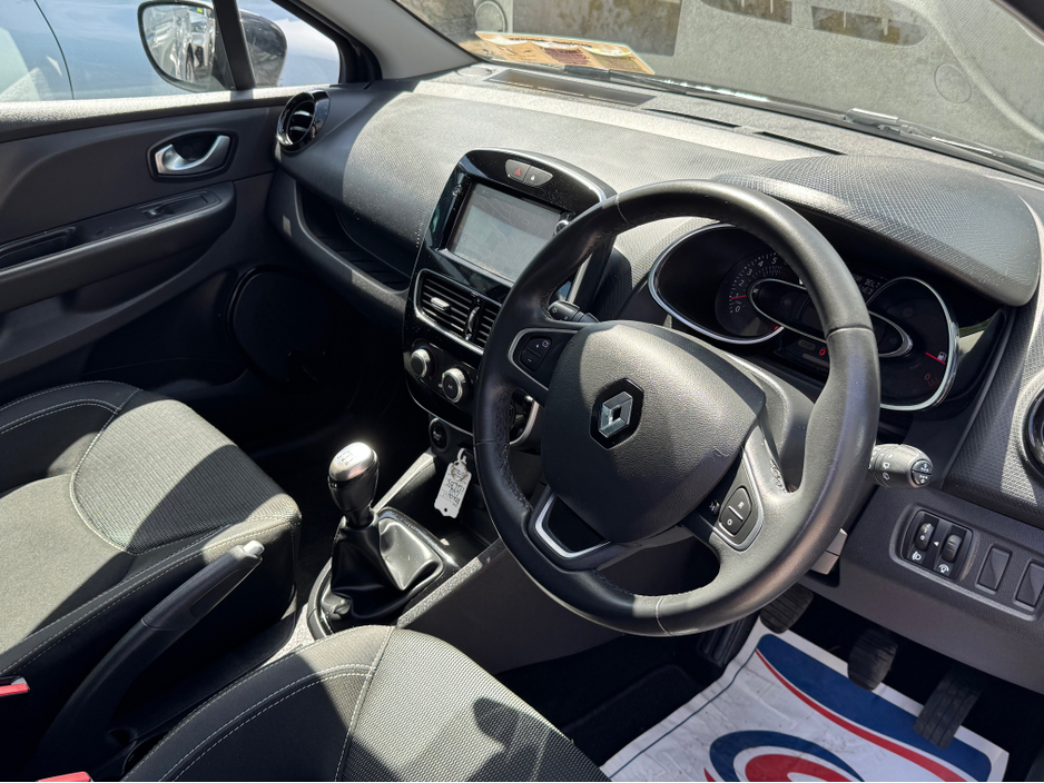 2017 Renault Clio 1.1L Petrol For Sale Images