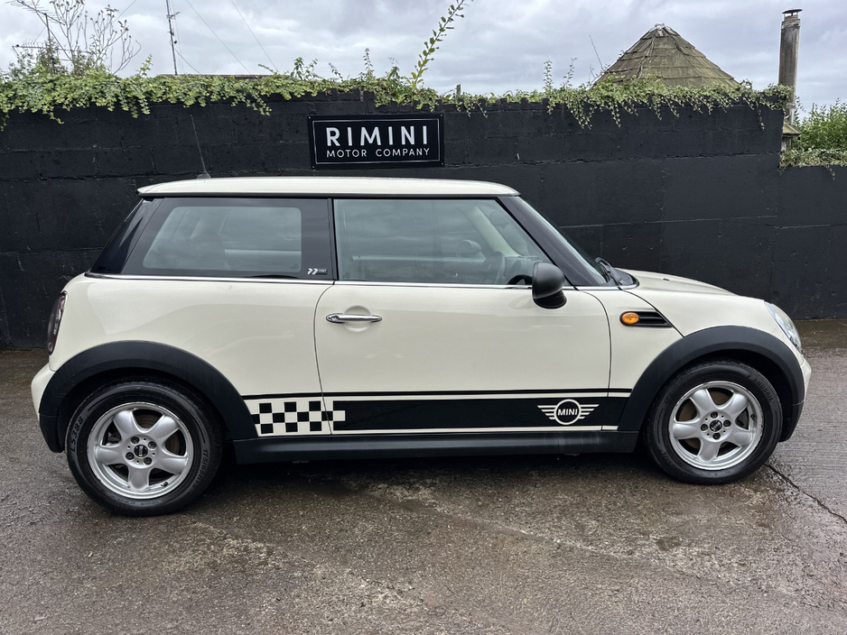 MINI Hatch 1.6 3DR FIRST
