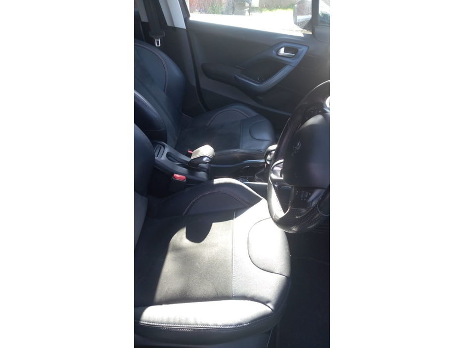 Peugeot 2008 1.6 E- HDI 92 CROSSWAY S/ S/S 5DR — thumbnail 3