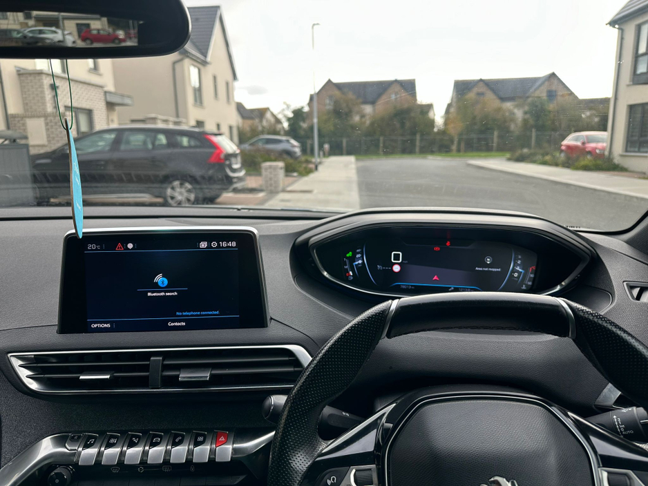 Peugeot 3008 GT LINE S/S (UK Reg) — thumbnail 5