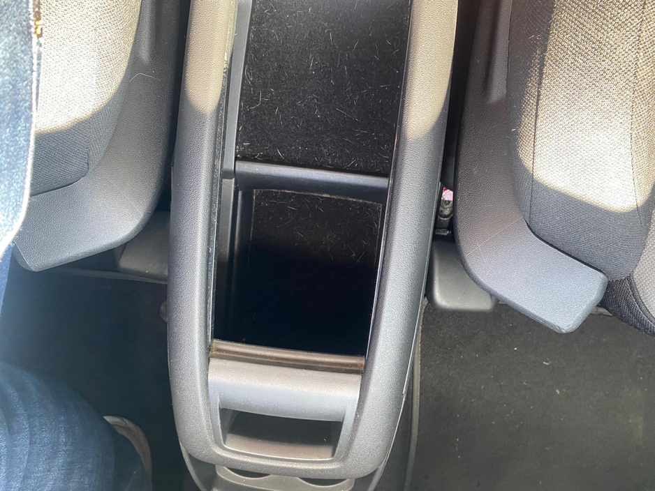 2015 Citroen Grand C4 Picasso 1.6L Diesel For Sale Images