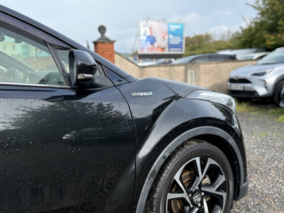 2018 Toyota C-HR 1.8L Petrol Hybrid For Sale Images