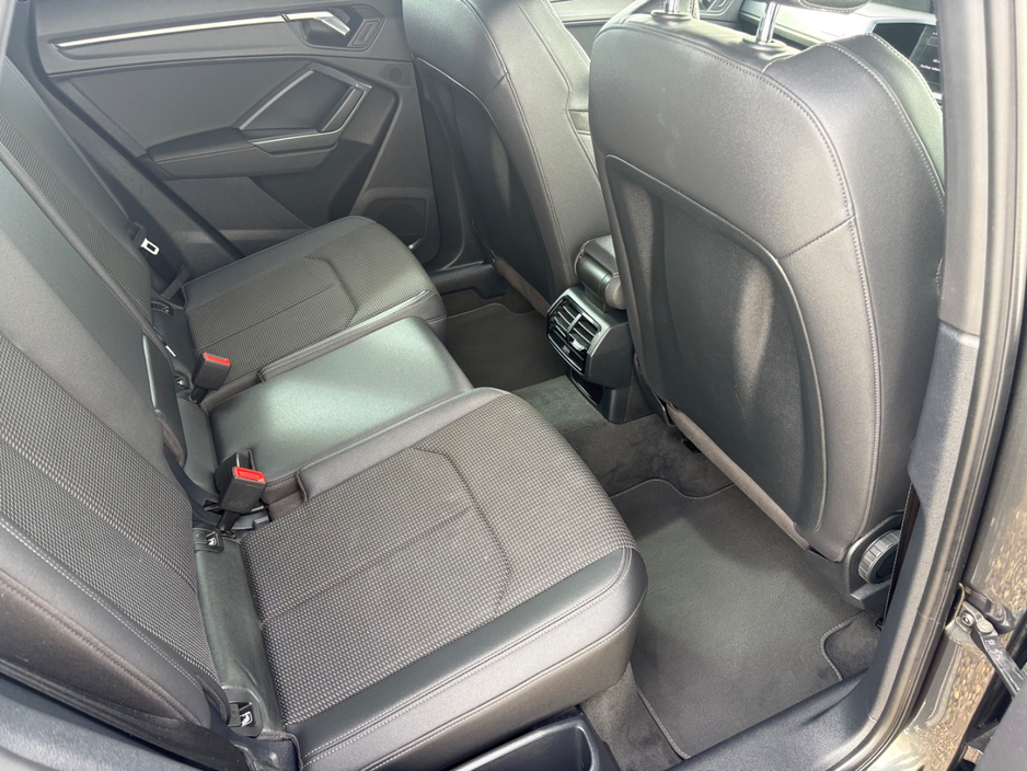 2021 Audi Q3 2L Diesel For Sale Images