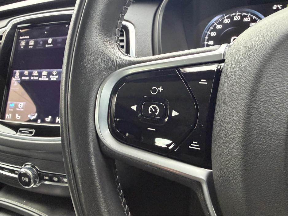 2020 Volvo XC90 2L Petrol Plug-in Hybrid For Sale Images