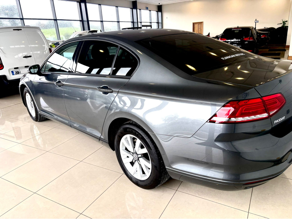 2016 Volkswagen Passat 1.6L Diesel For Sale Images
