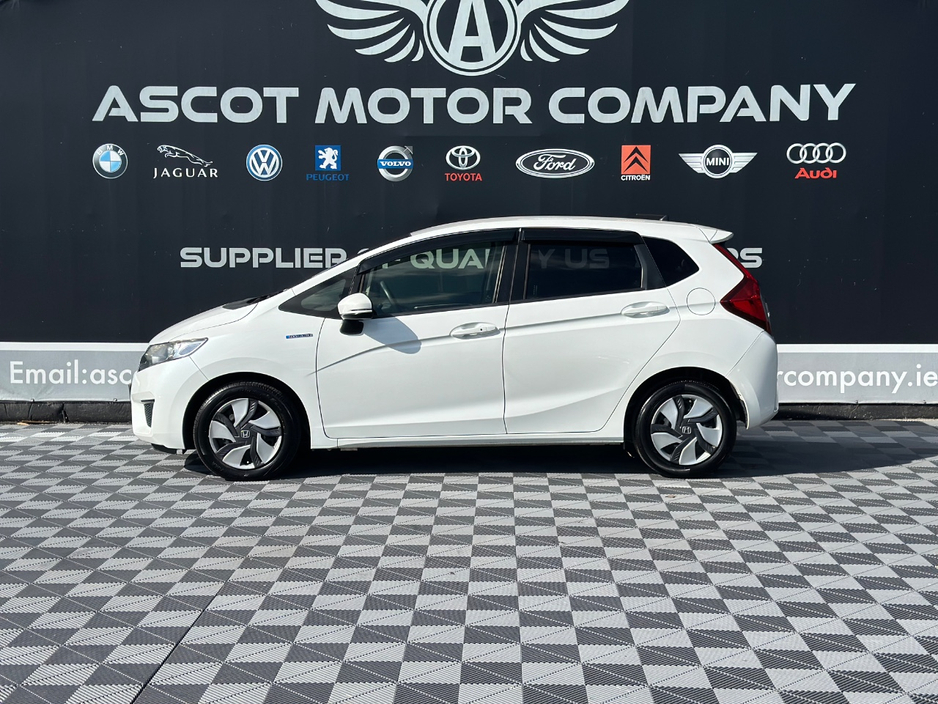2015 Honda Fit 1.5L Petrol Hybrid For Sale Images