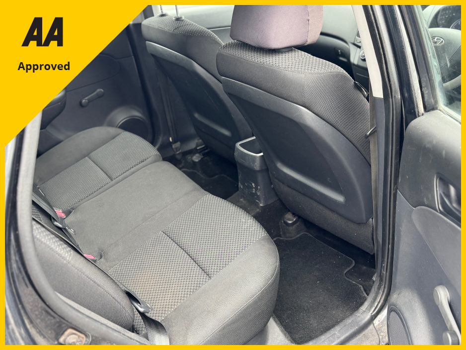 2011 Hyundai i30 1.6L Diesel For Sale Images