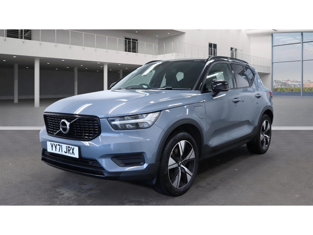 2021 VOLVO XC40 (212) R-DESIGN T4 RECHARGE
