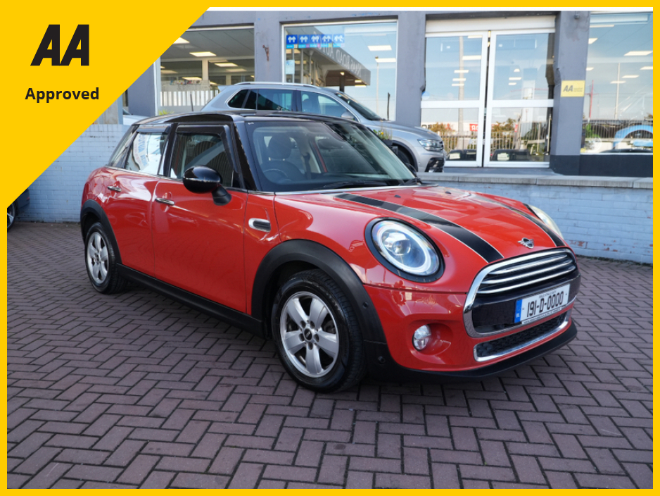 Used Mini Cooper 2019 in Dublin
