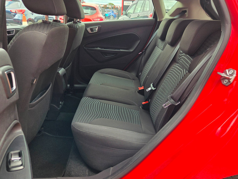 Ford Fiesta — thumbnail 19