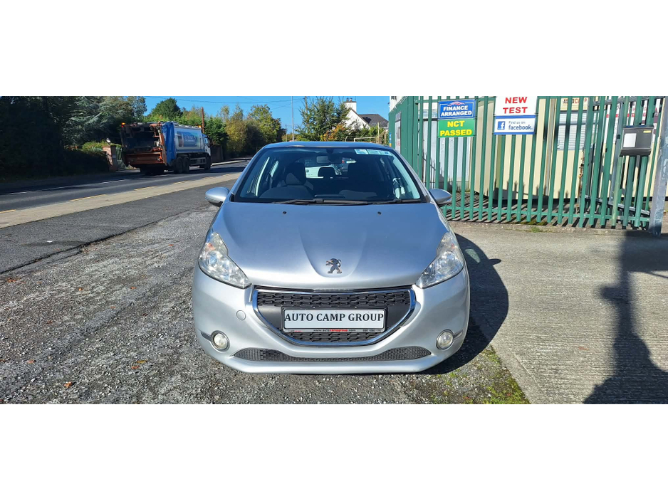 2014 Peugeot 208 1.4L Diesel For Sale Images