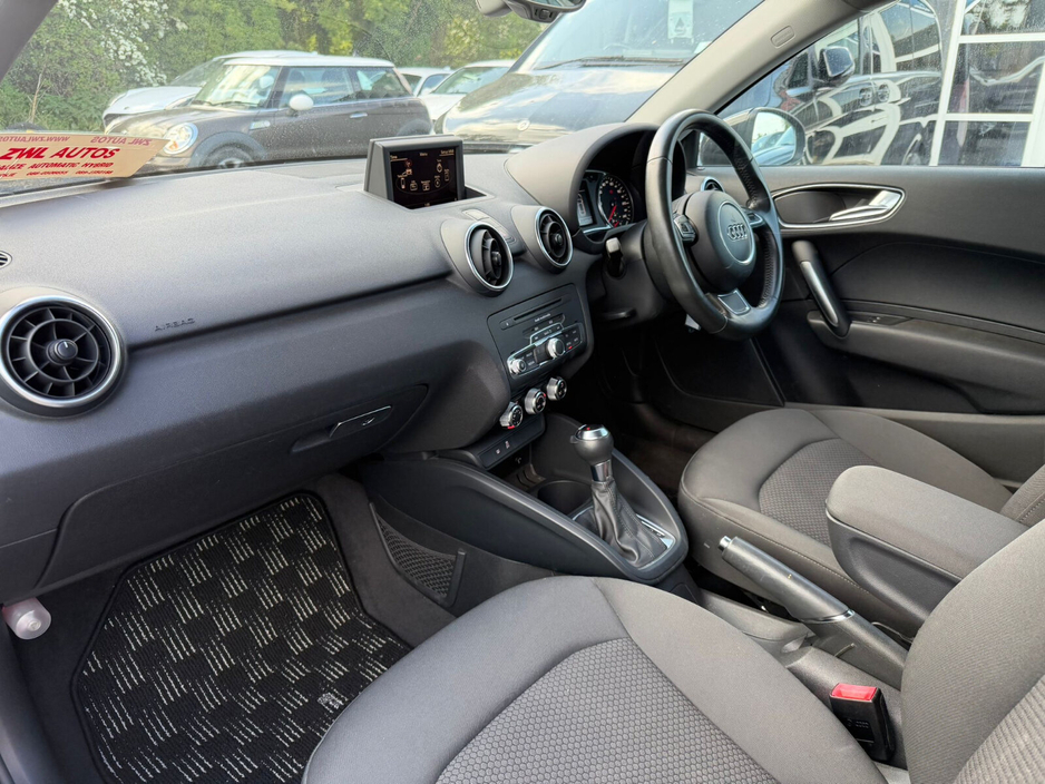 Audi A1 1.4 TFSI S TRONIC SPORT — thumbnail 14