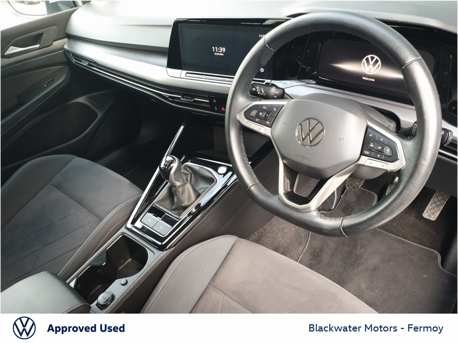 Volkswagen Golf 2.0TDI 115BHP STYLE WITH UPGRADED ALLOYS & REAR TINTED WINDOWS — thumbnail 8