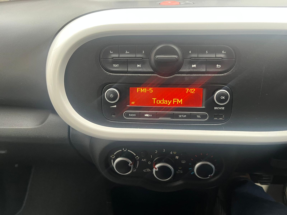 2015 Renault Twingo 1L Petrol For Sale Images