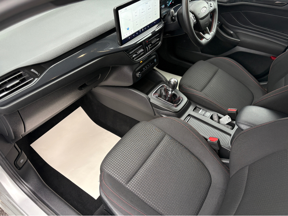 2024 Ford Focus 1L Hybrid For Sale Images