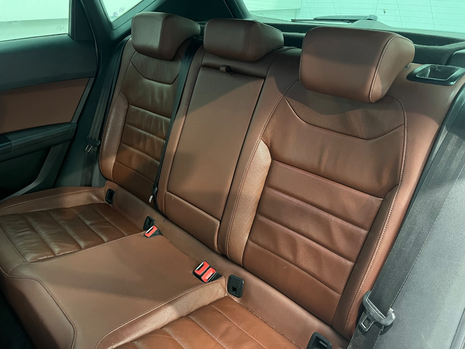 2017 SEAT Ateca 2L Diesel For Sale Images