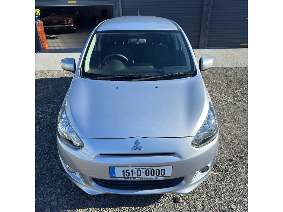 Mitsubishi Mirage — thumbnail 4