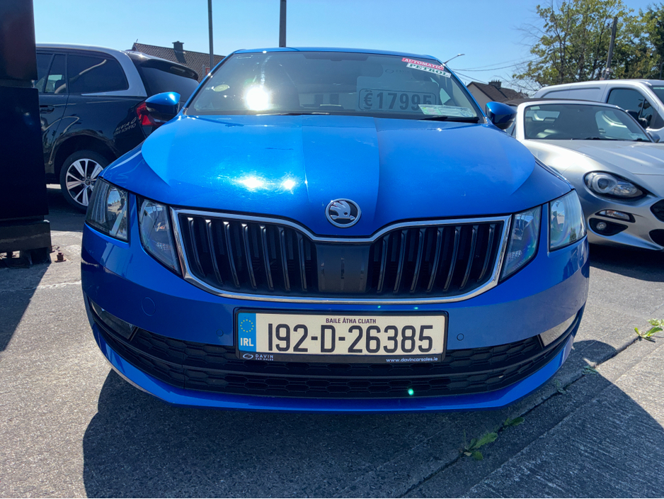 2019 Skoda Octavia 1L Petrol For Sale Images