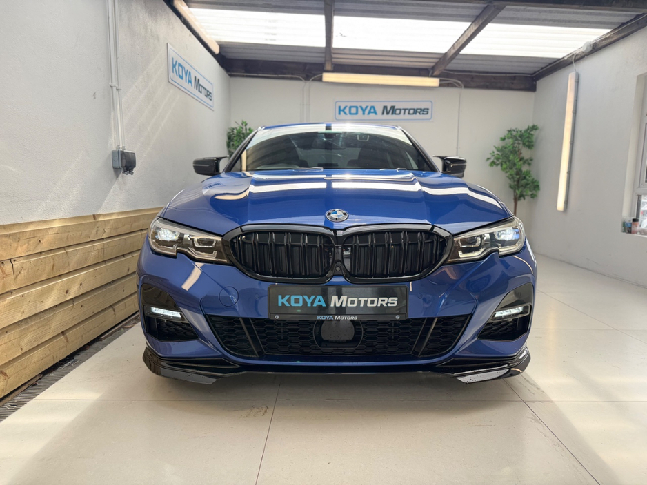 BMW 3 Series 320D M-SPORT PRO X-DRIVE M-PERFORMANCE 2.0 DIESEL AUTOMATIC // M3 UPGRADED WHEEL PACKAGE // FULL M-PERFORMANCE KIT // PRO MEDIA PACK // APPLE CARPLAY // PRIVACY PACK // AA APPROVED DEALER 2026 — thumbnail 5