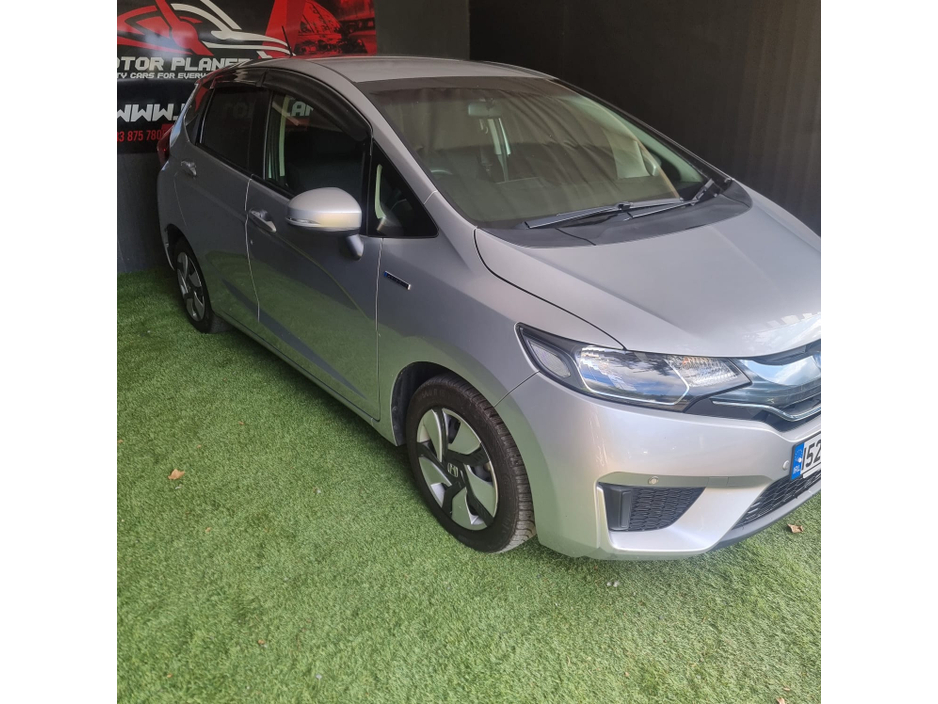 Honda Fit 2015 Honda Fit/ Jazz Automatic Hybrid — thumbnail 2