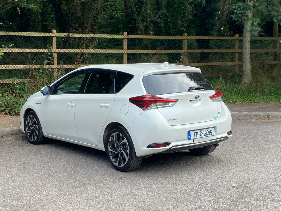 2017 Toyota Auris 1.8L Hybrid For Sale Images