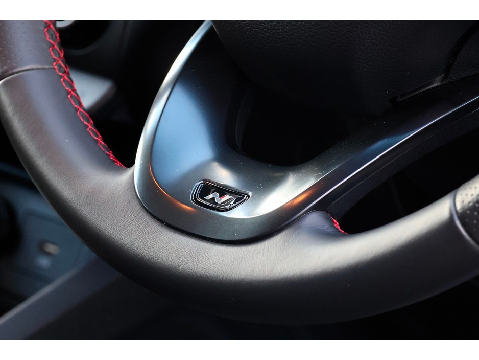 Hyundai Kona 1.0 T-GDI N Line CAR OF THE WEEK — thumbnail 14