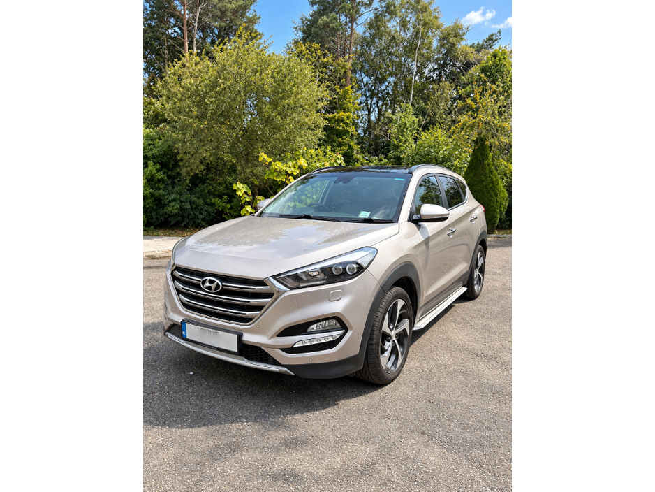 Hyundai Tucson 2.0 CRDI PREMIUM BL/DR 2WD 5DR