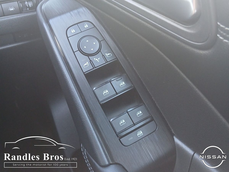 Nissan Qashqai 1.3 PET SV — thumbnail 16