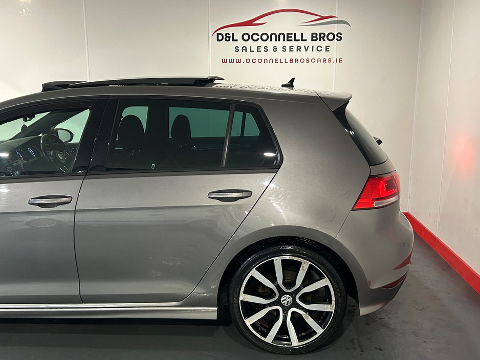 2016 Volkswagen Golf 2L Diesel For Sale Images