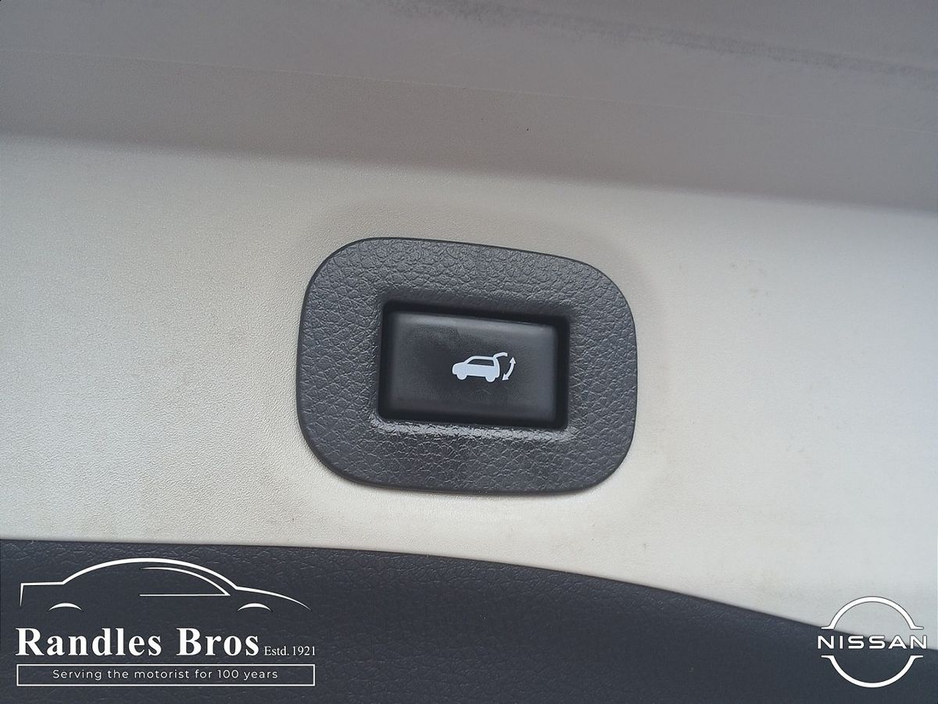 Nissan X-Trail 1.6d SV 7 Seats Design Pack — thumbnail 18