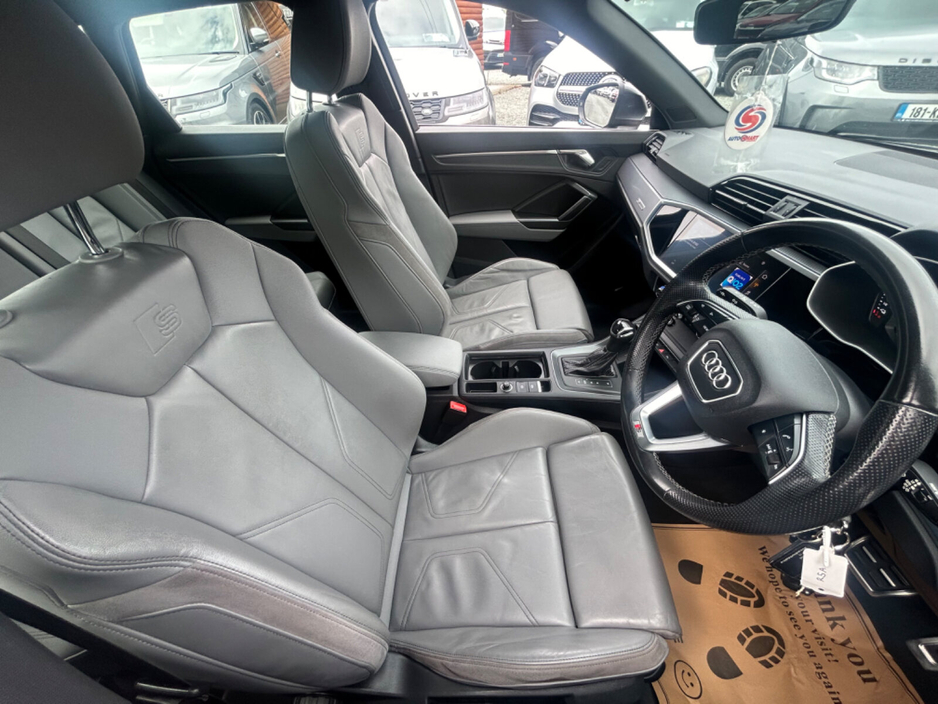 2022 Audi Q3 1.4L Petrol Plug-in Hybrid For Sale Images