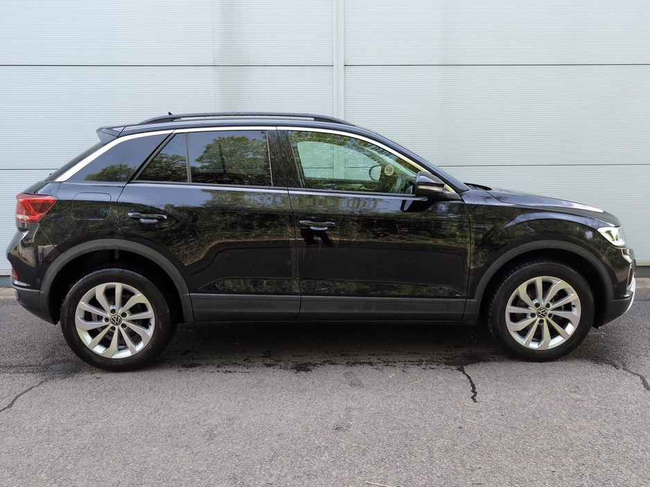 2025 Volkswagen T-Roc 2L Diesel For Sale Images