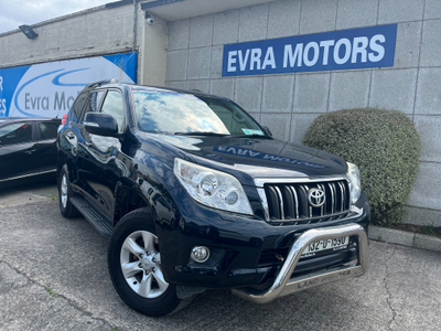 TOYOTA Landcruiser 2013