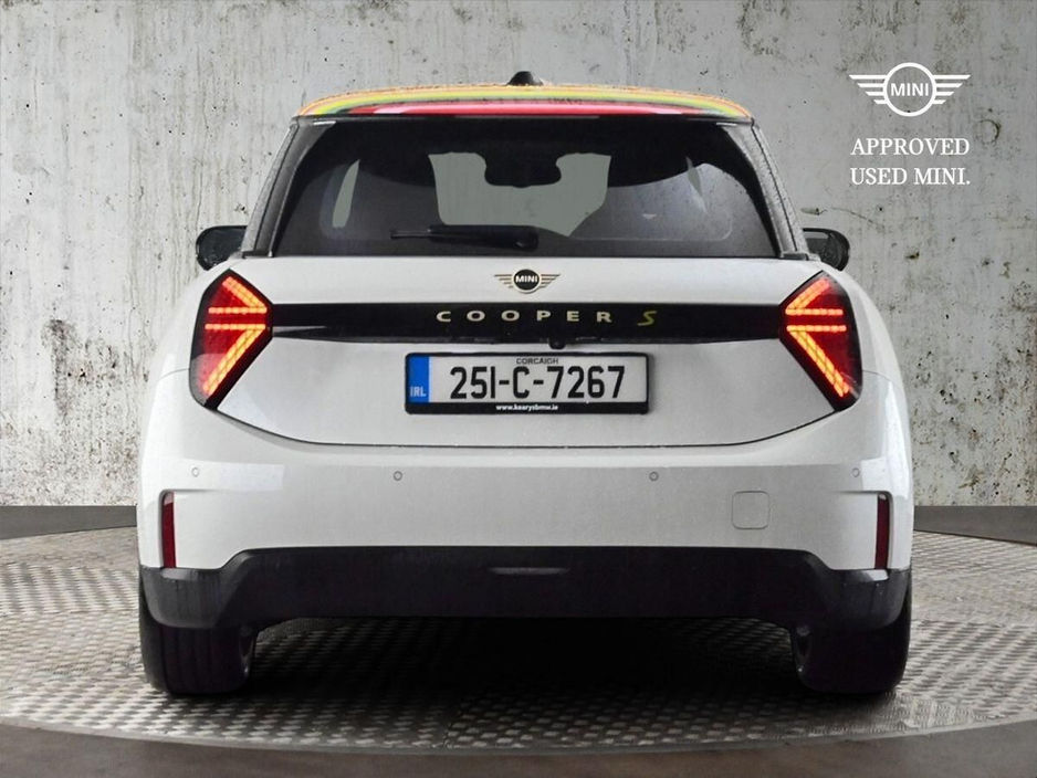 2025 MINI Hatch 0L Electric For Sale Images